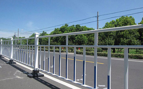 1646623503751221.jpg 武漢公路護(hù)欄網(wǎng).jpg